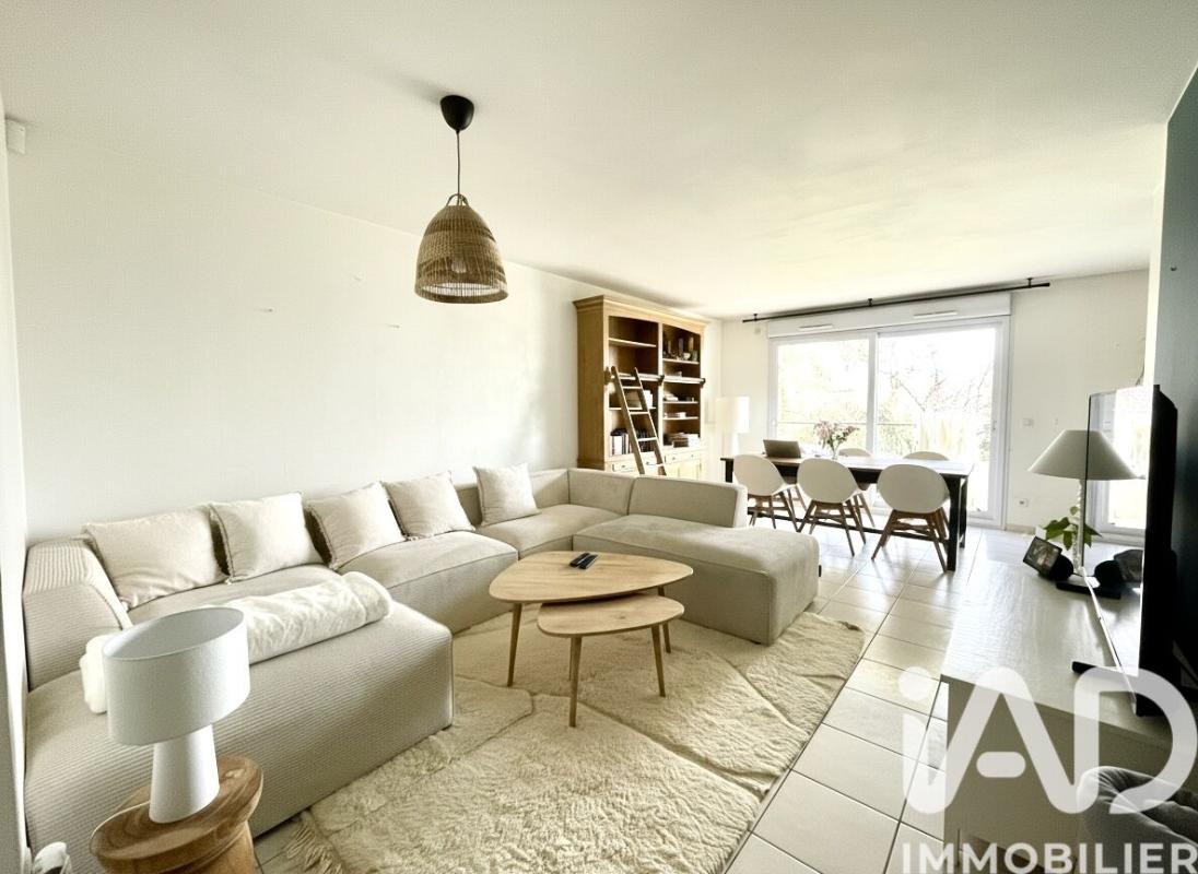 Appartement 4 Pièce(s) Écully