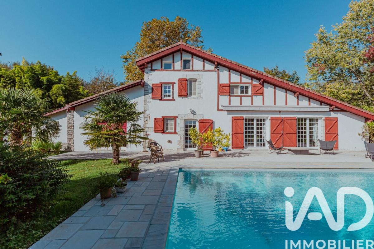 Maison traditionnelle 6 Pièce(s) Urt