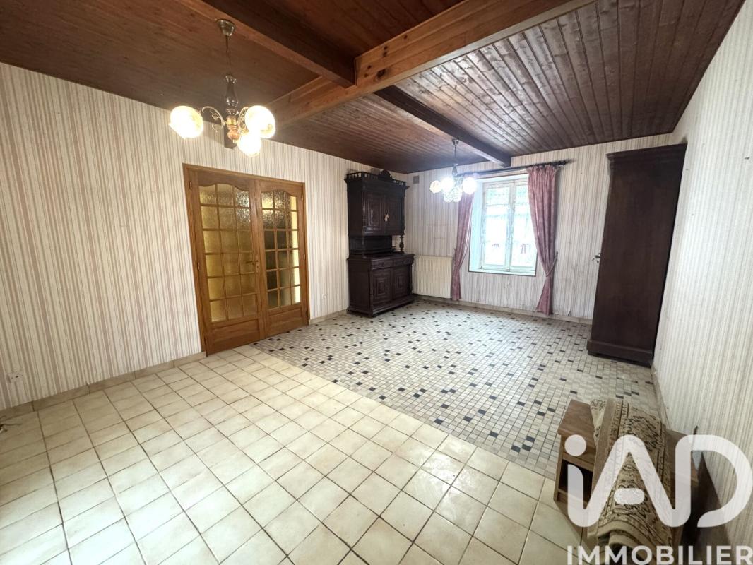 Maison 3 Pièce(s) Saint-Genest-d'Ambière - Photo 6