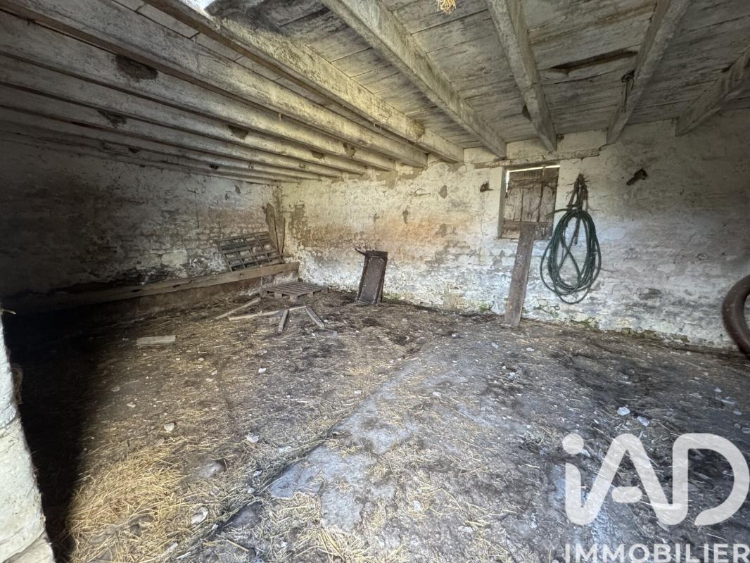 Maison 3 Pièce(s) Saint-Genest-d'Ambière - Photo 17