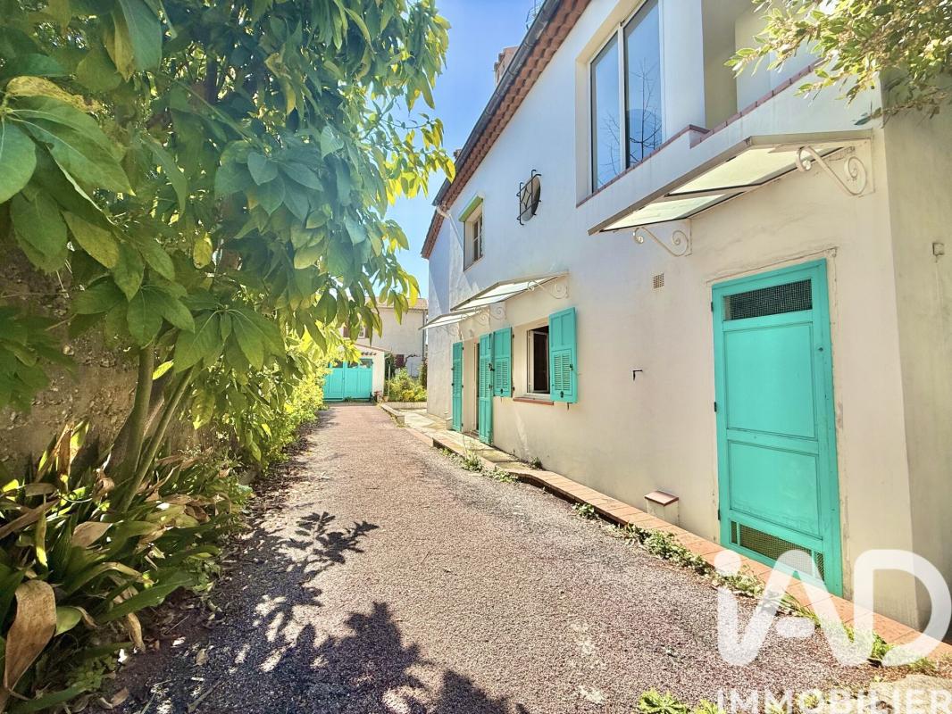 Villa 7 Pièce(s) Cagnes-sur-Mer