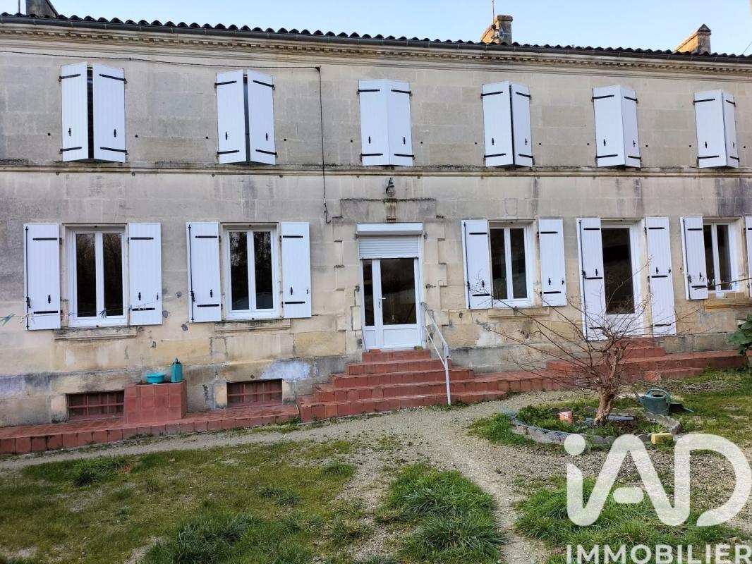Maison 6 Pièce(s) Louzac-Saint-André