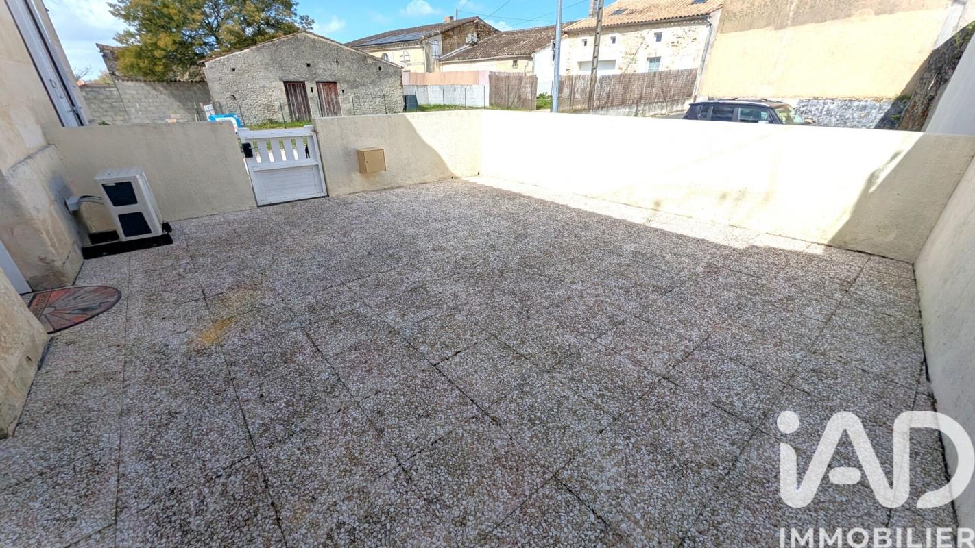 Maison 5 Pièce(s) Montendre