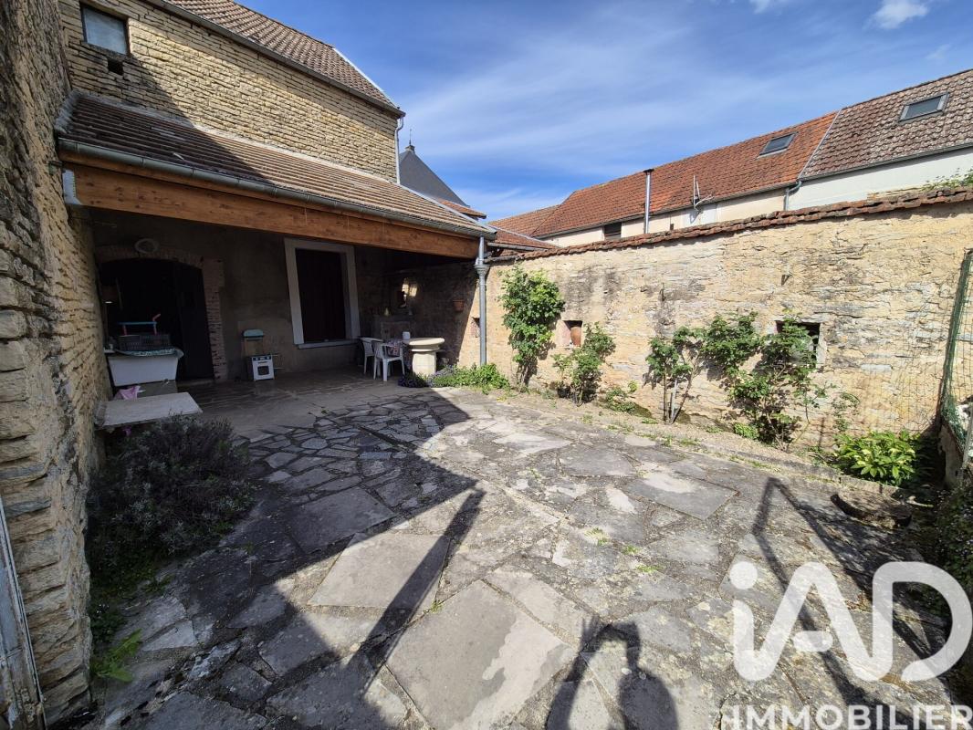 Maison 4 Pièce(s) Chassignelles
