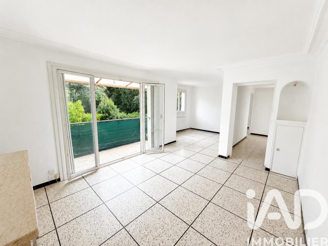 Maison d'architecte 3 Pièce(s) Nîmes