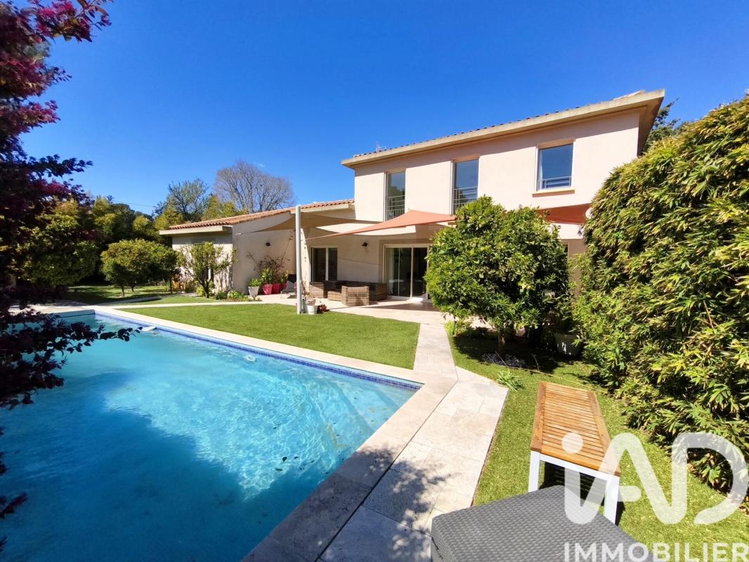 Maison 7 Pièce(s) Sanary-sur-Mer