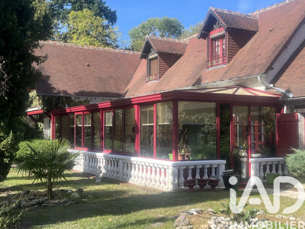 Demeure 8 Pièce(s) Amboise