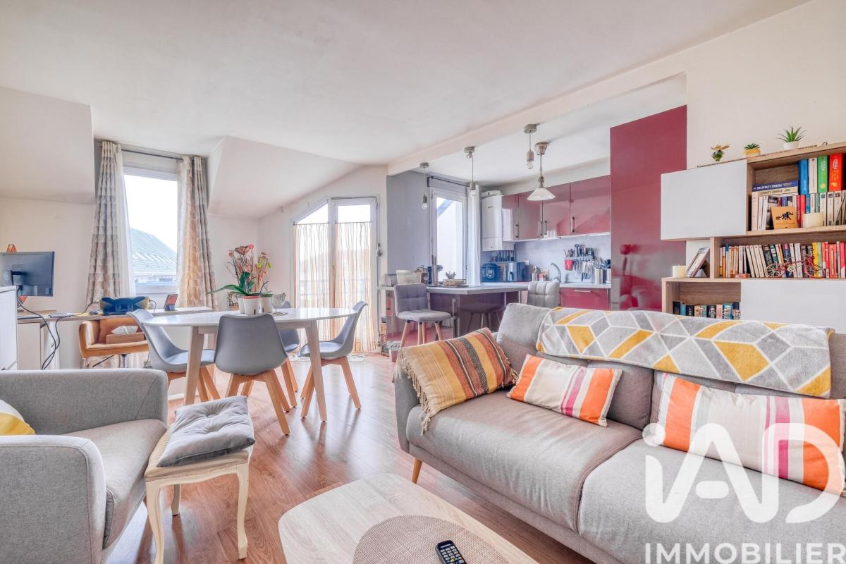 Appartement 4 Pièce(s) Jouy-le-Moutier