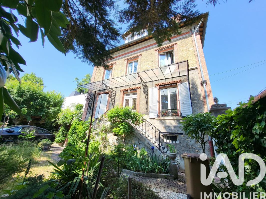 Maison 7 Pièce(s) Neuilly-Plaisance