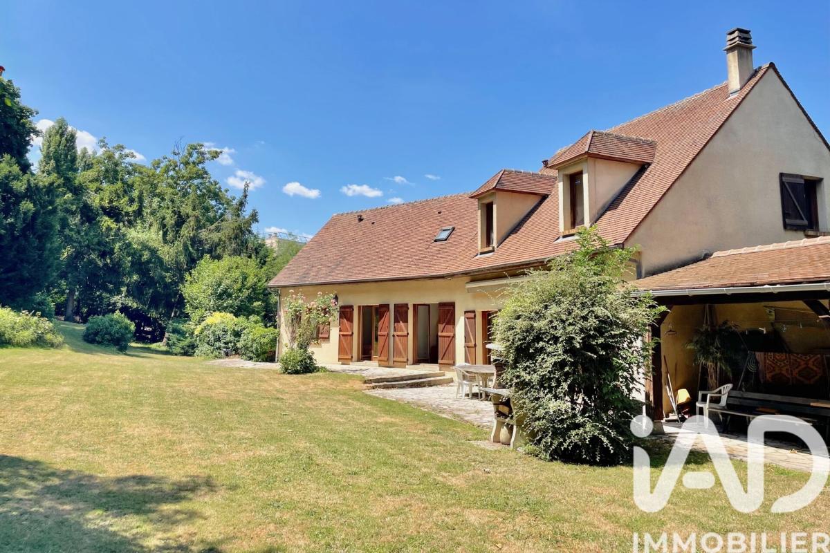 Maison 7 Pièce(s) Rueil-Malmaison