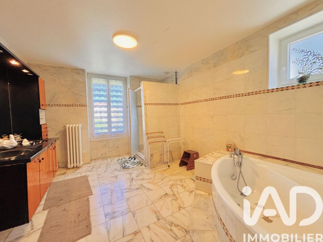 Maison 9 Pièce(s) Châtillon-sur-Seine - Photo 8