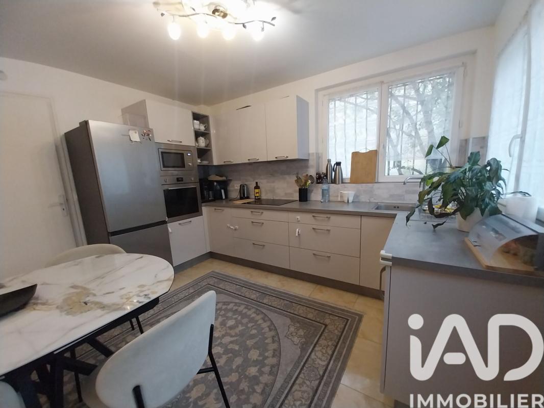 Maison 7 Pièce(s) Chelles