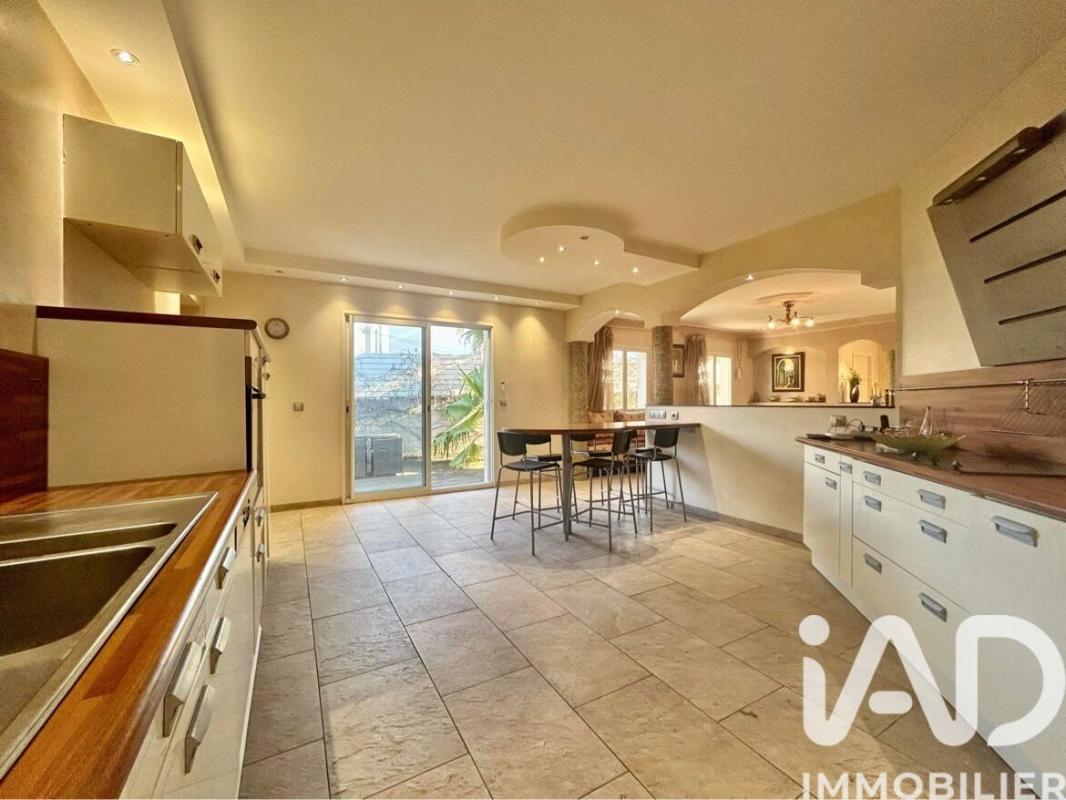 Villa 11 Pièce(s) Saint-Jean-de-Védas