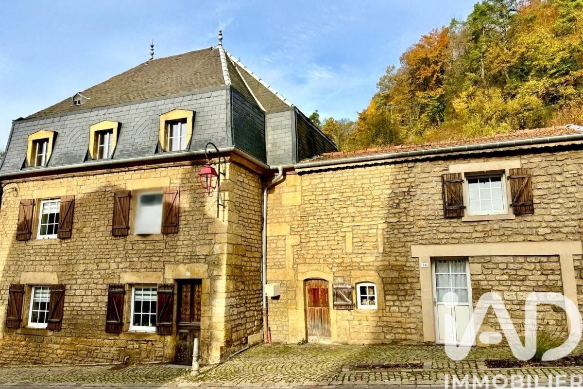 Maison 6 Pièce(s) Cons-la-Grandville