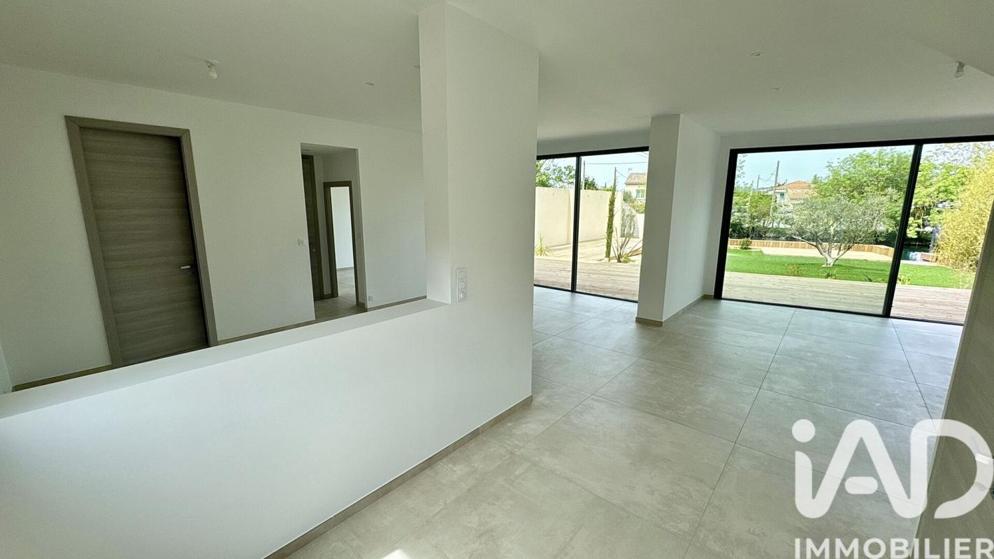 Maison d'architecte 5 Pièce(s) L'Isle-sur-la-Sorgue