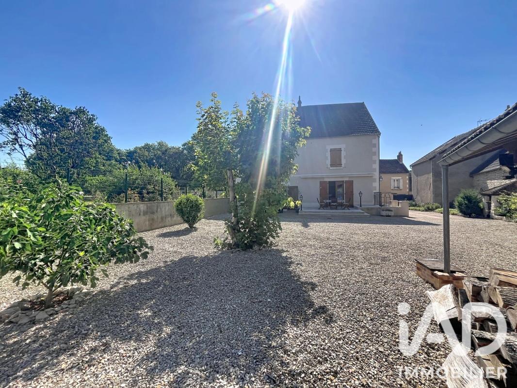 Maison 6 Pièce(s) Mailly-la-Ville