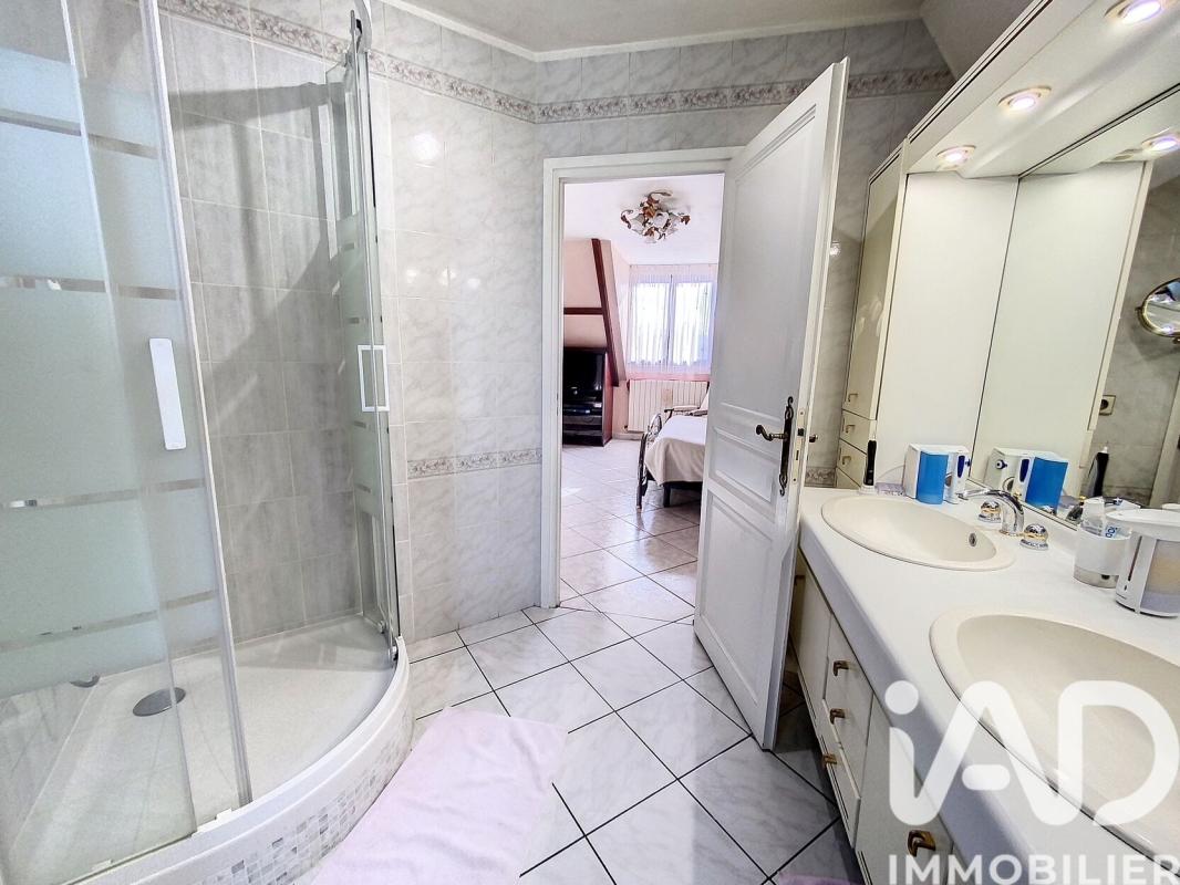 Maison 6 Pièce(s) Saint-Denis - Photo 10