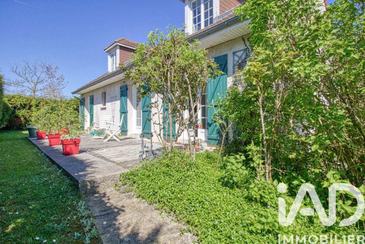 Maison 8 Pièce(s) Lagny-sur-Marne