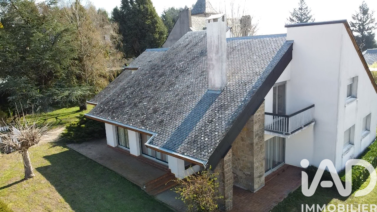 Maison d'architecte 7 Pièce(s) Rieupeyroux