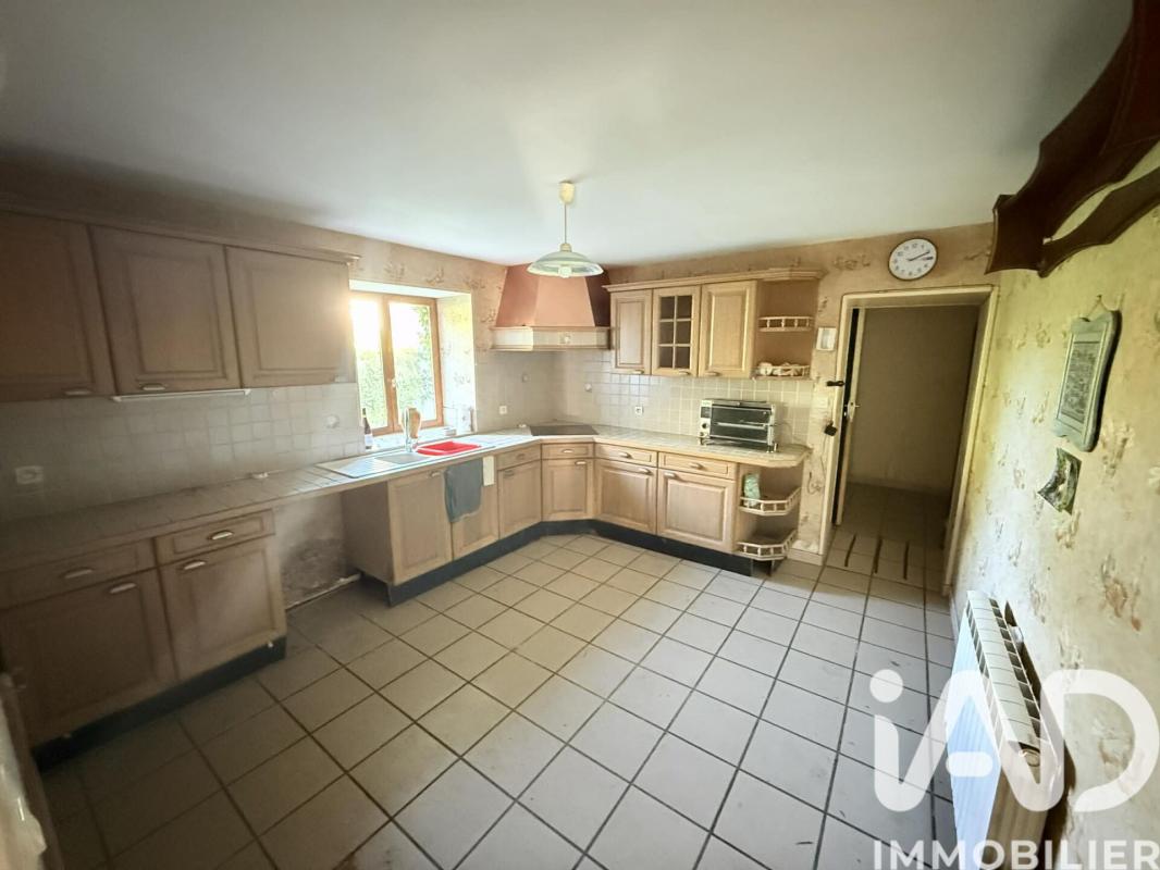 Maison 6 Pièce(s) Le Brethon - Photo 6