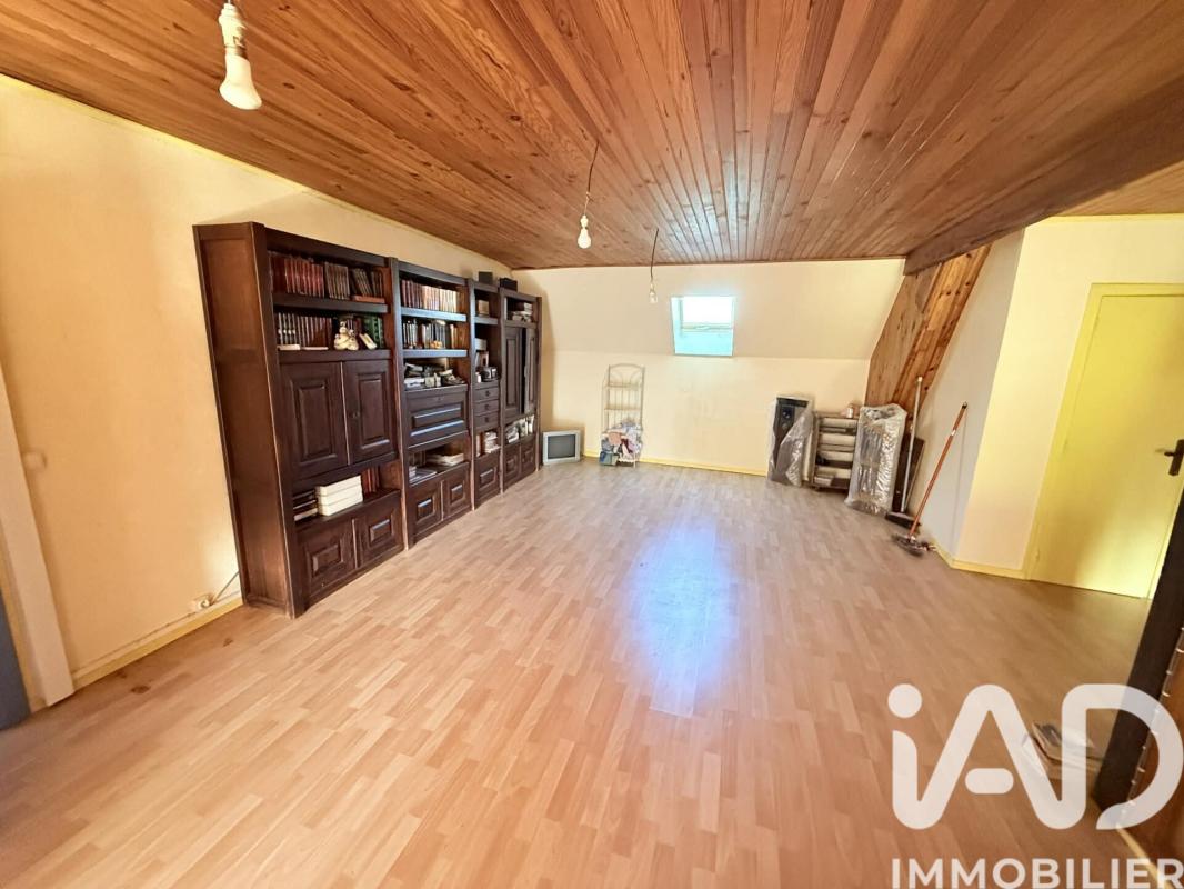 Maison 6 Pièce(s) Le Brethon - Photo 12