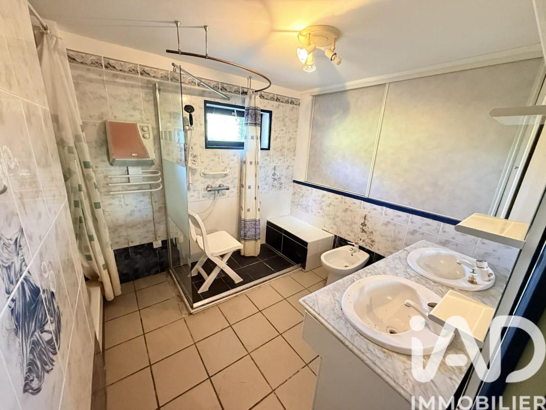 Maison 6 Pièce(s) Le Brethon - Photo 16