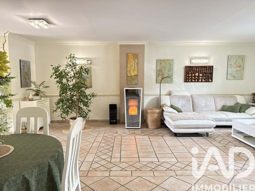 Maison 5 Pièce(s) Ormes