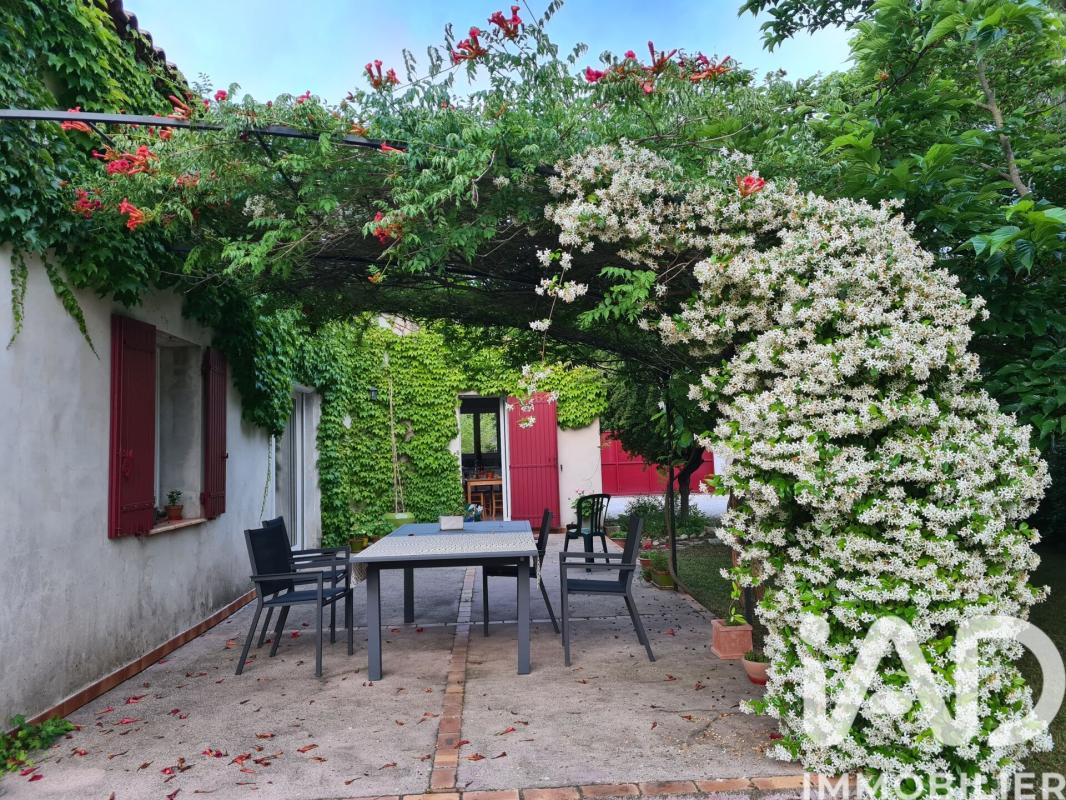 Maison 8 Pièce(s) Saint-Mamert-du-Gard