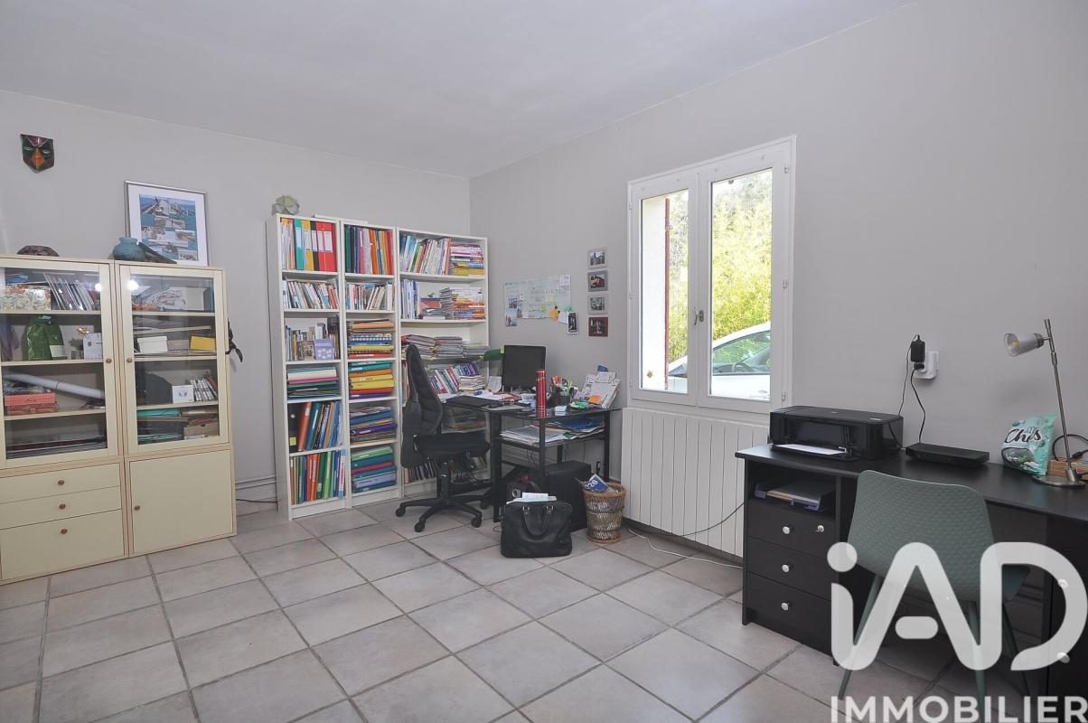 Maison 8 Pièce(s) Saint-Mamert-du-Gard - Photo 10