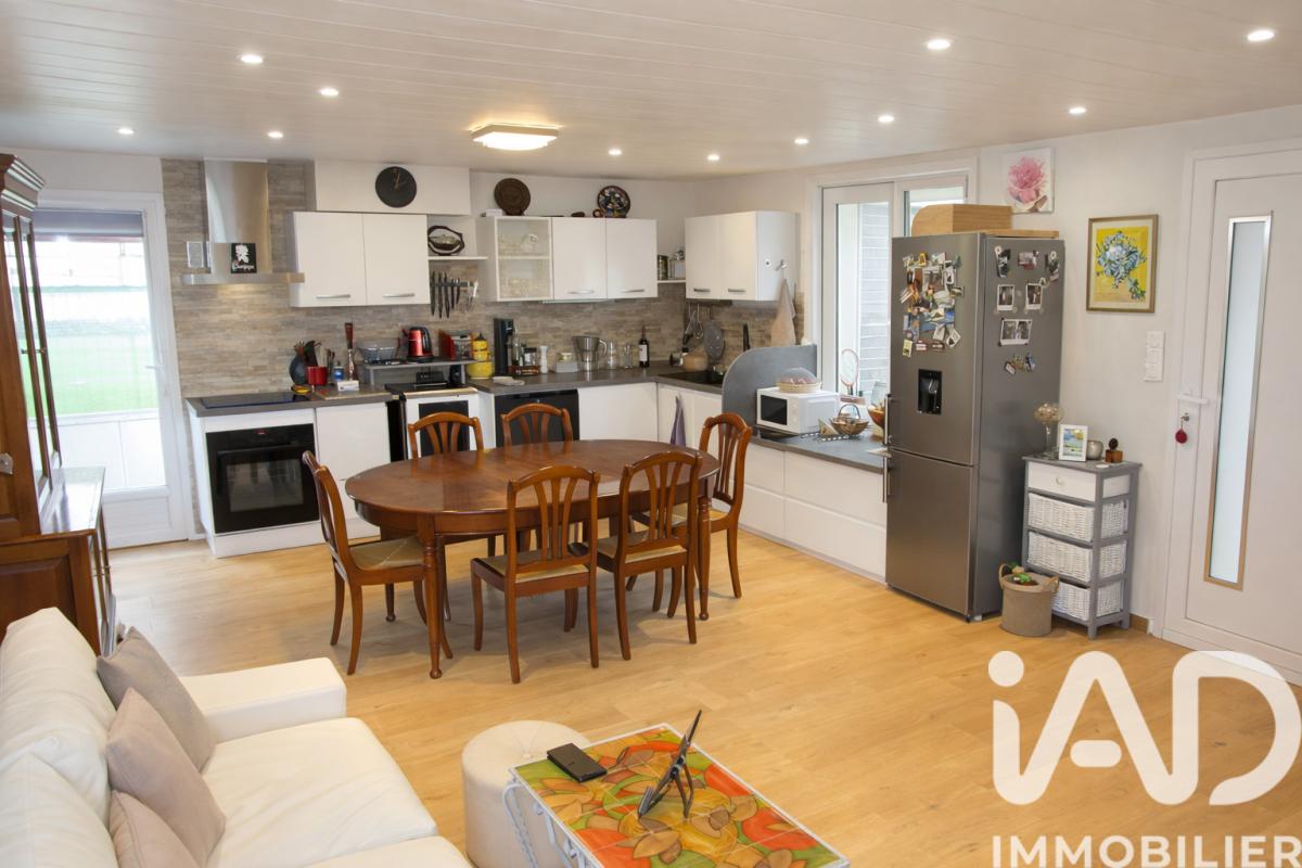 Maison 4 Pièce(s) Poiroux