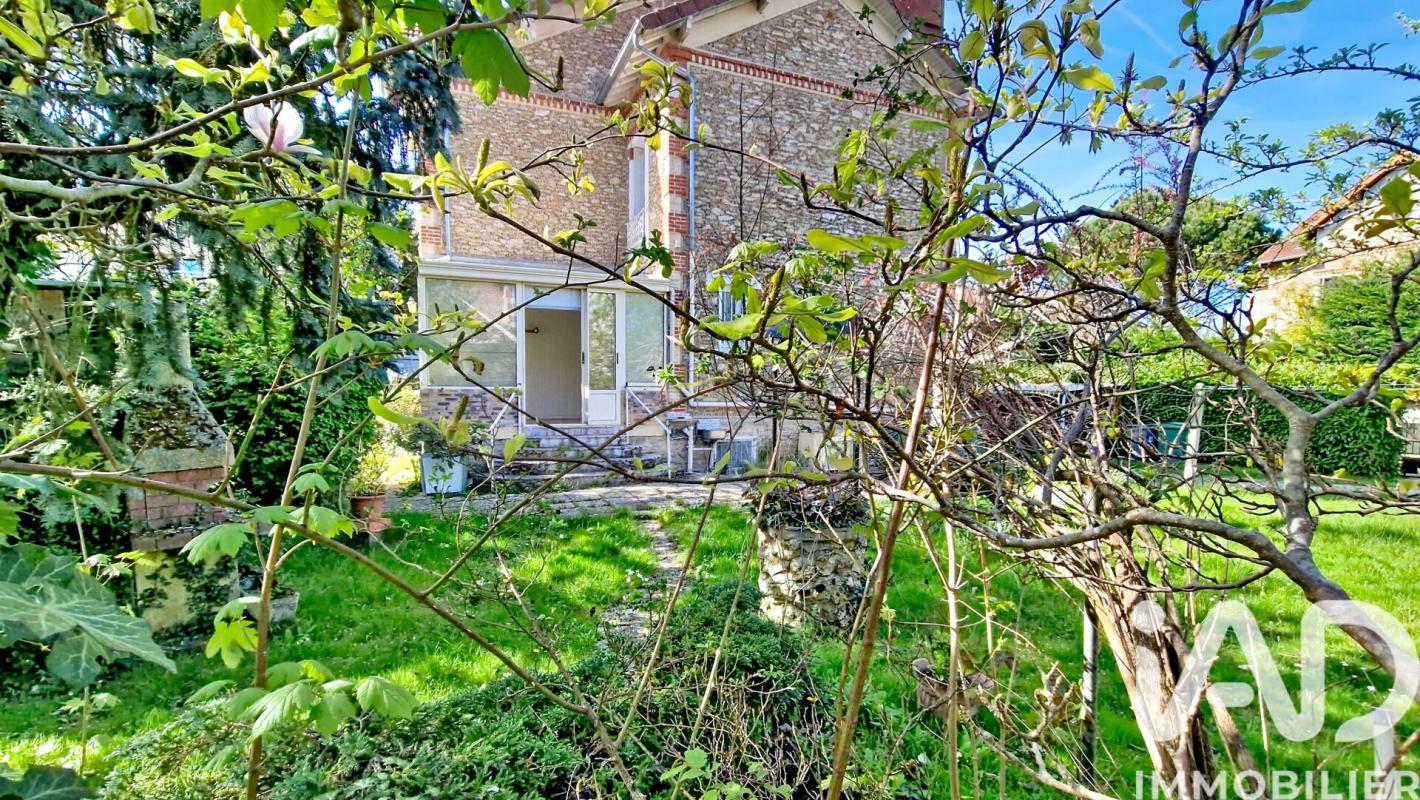 Maison 6 Pièce(s) Saint-Fargeau-Ponthierry