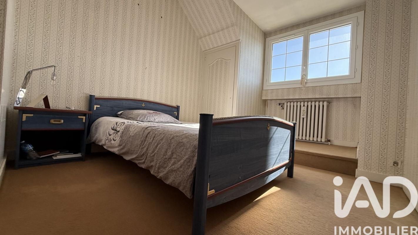 Maison 8 Pièce(s) Saint-Clément-des-Levées - Photo 9