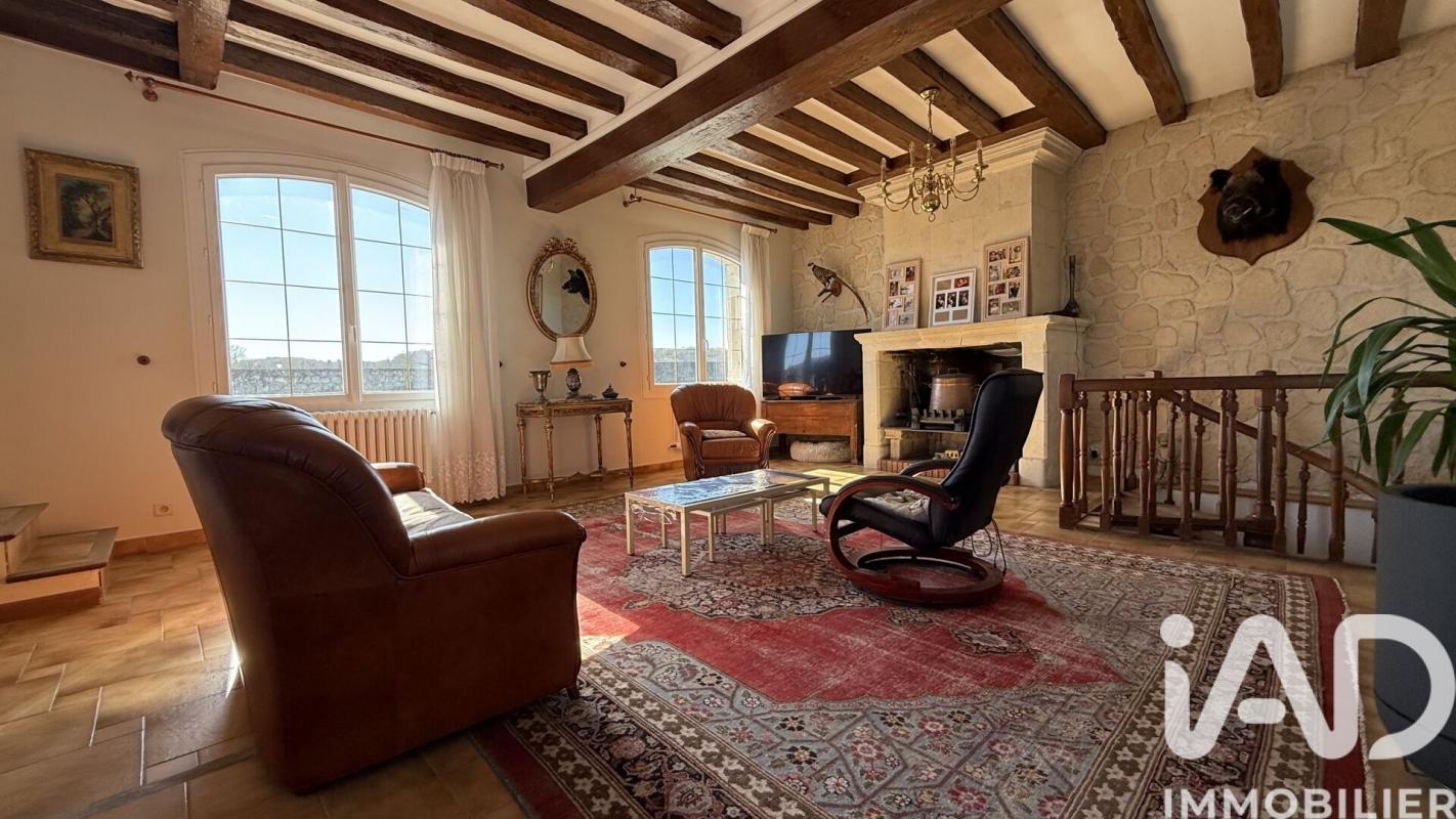 Maison 8 Pièce(s) Saint-Clément-des-Levées - Photo 2