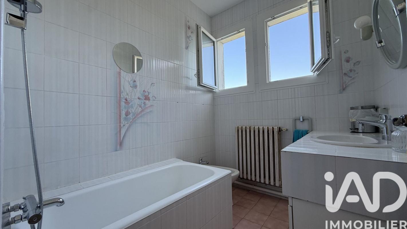 Maison 8 Pièce(s) Saint-Clément-des-Levées - Photo 7
