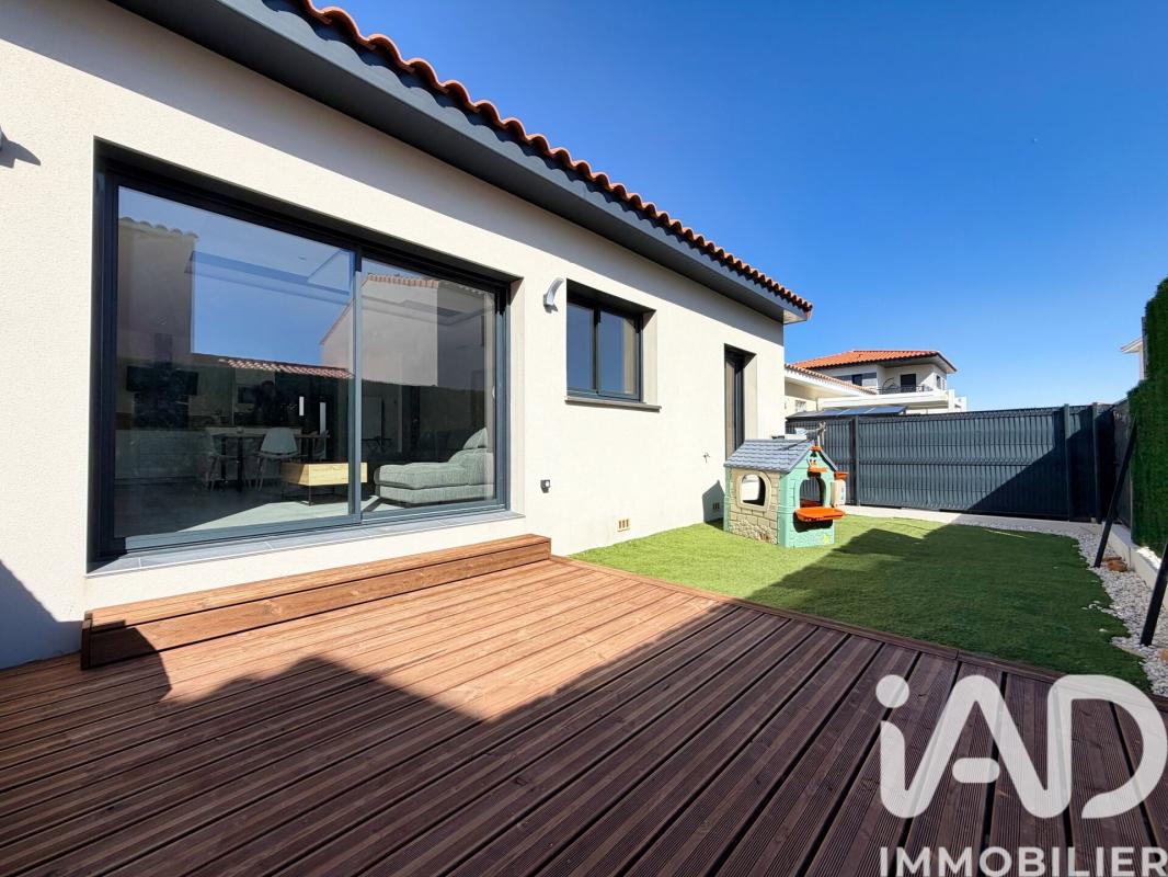 Villa 4 Pièce(s) Claira