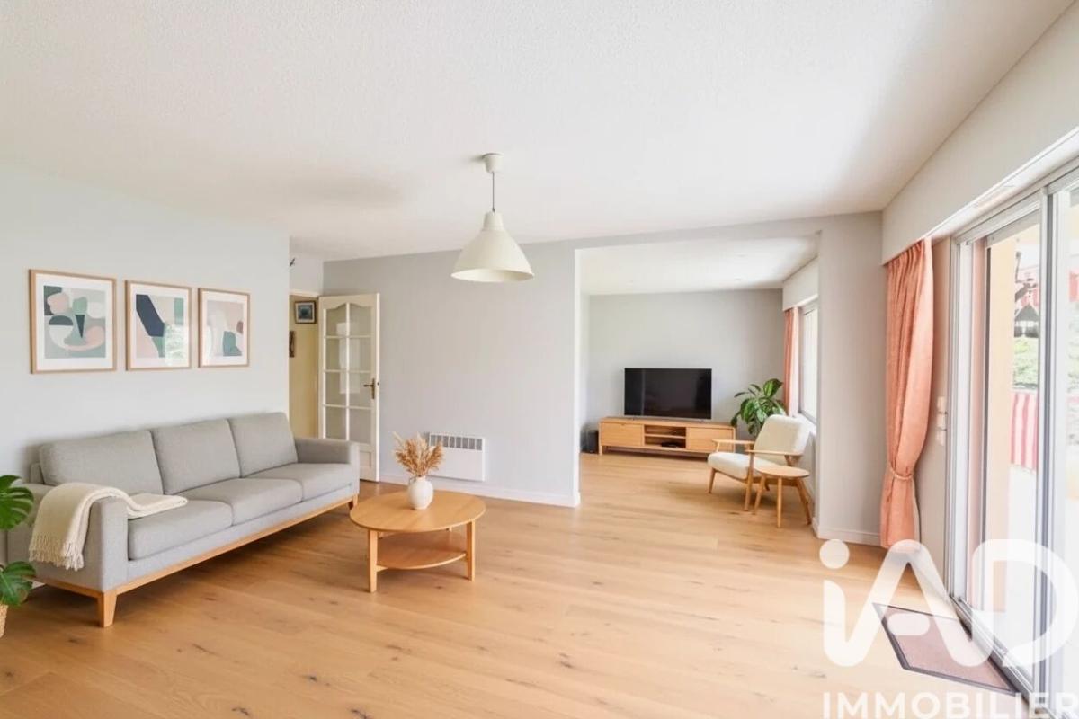 Appartement 4 Pièce(s) Villeneuve-Loubet