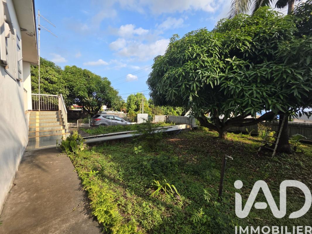 Maison 4 Pièce(s) Saint-Louis