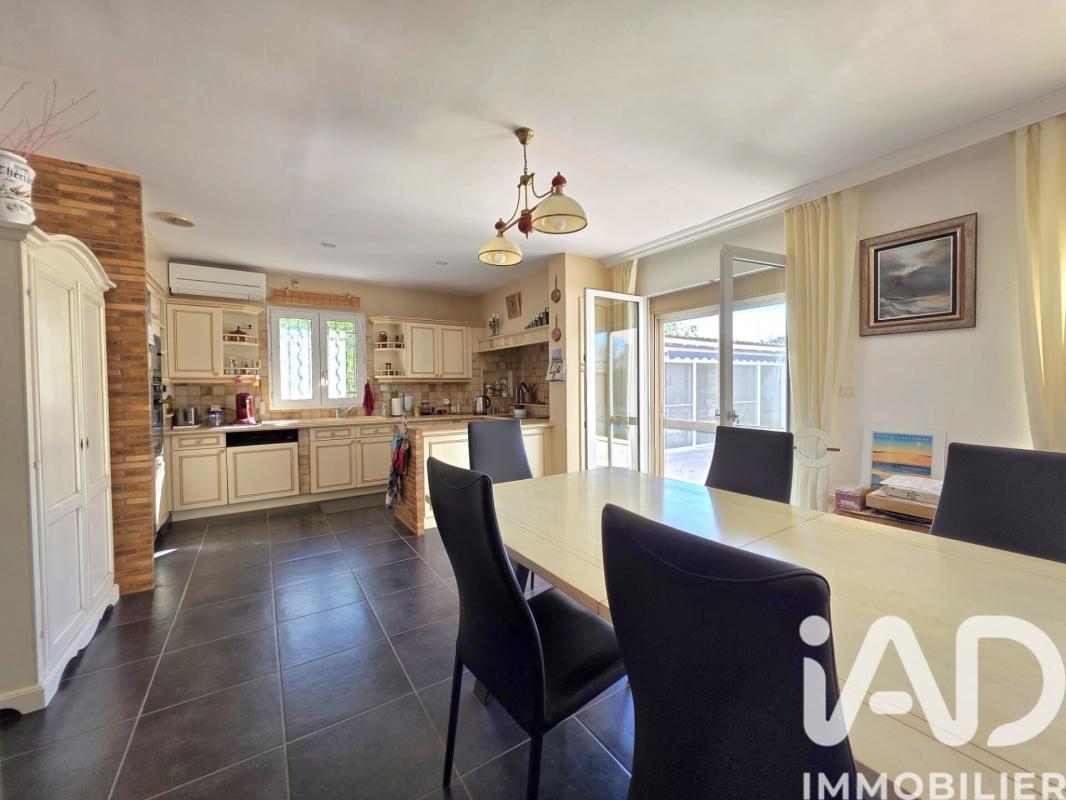 Villa 5 Pièce(s) Orgon