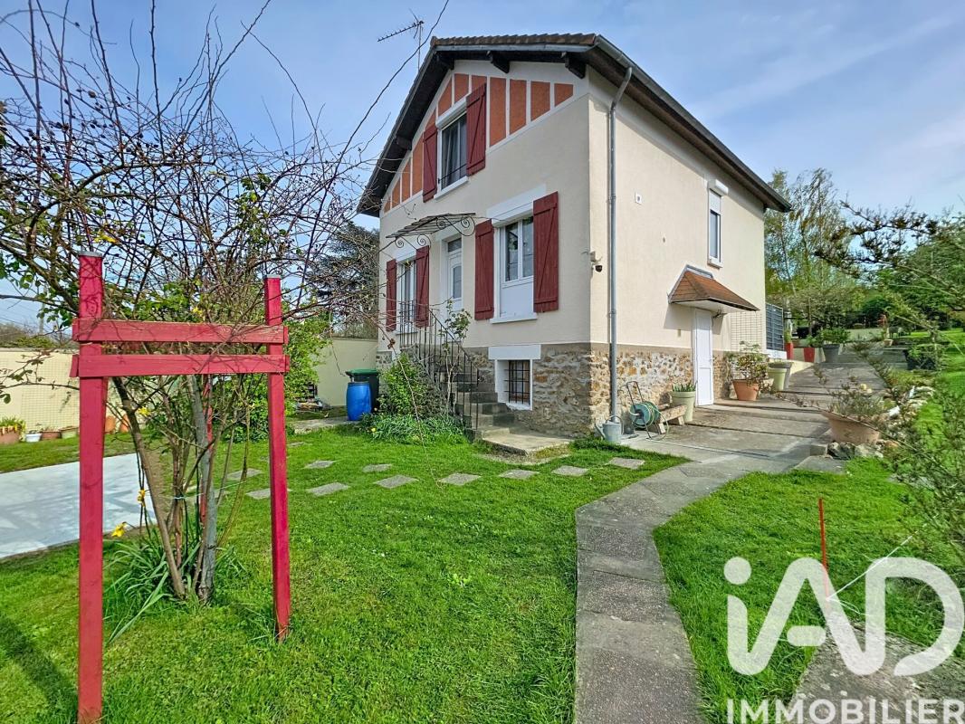 Maison 5 Pièce(s) Égly