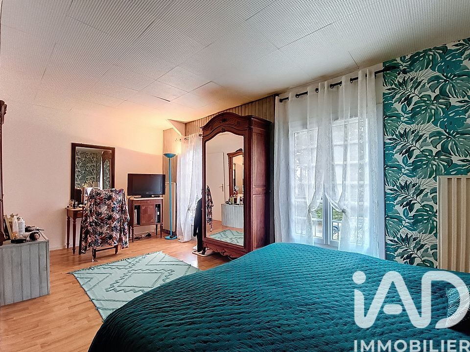 Maison 7 Pièce(s) Ozoir-la-Ferrière