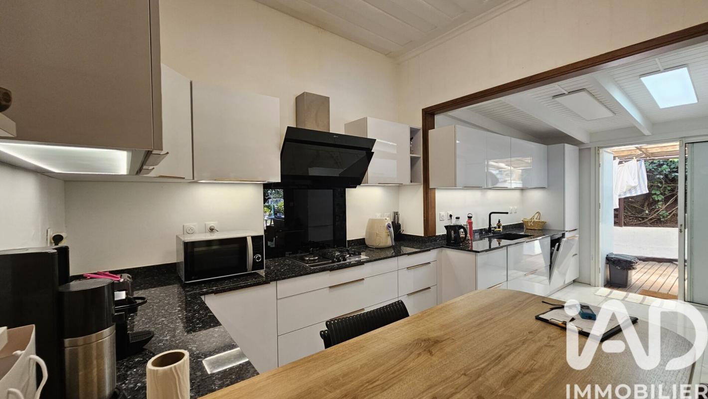 Maison 6 Pièce(s) Saint-Denis - Photo 14