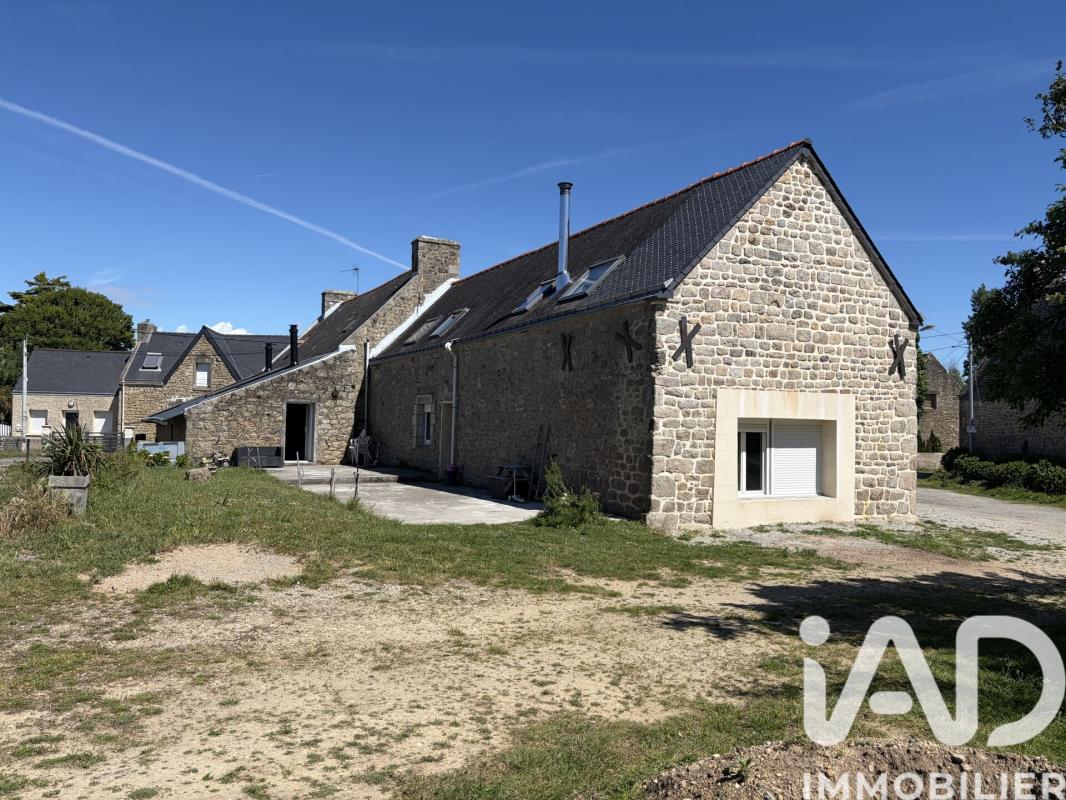 Maison longère 6 Pièce(s) Riantec