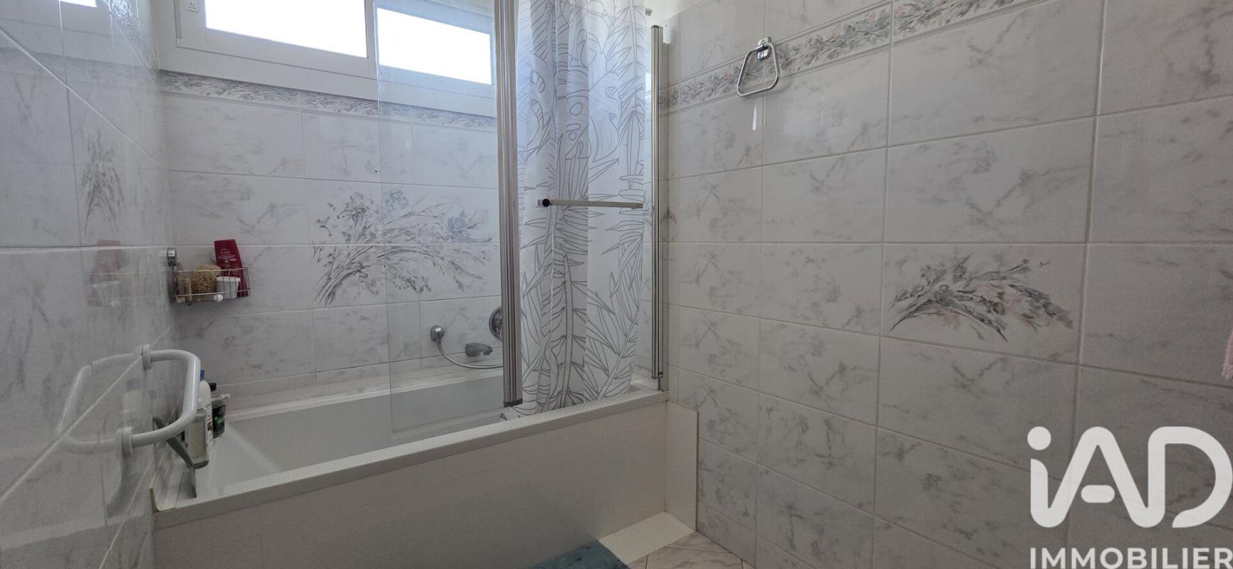 Maison 5 Pièce(s) Nuaillé - Photo 10
