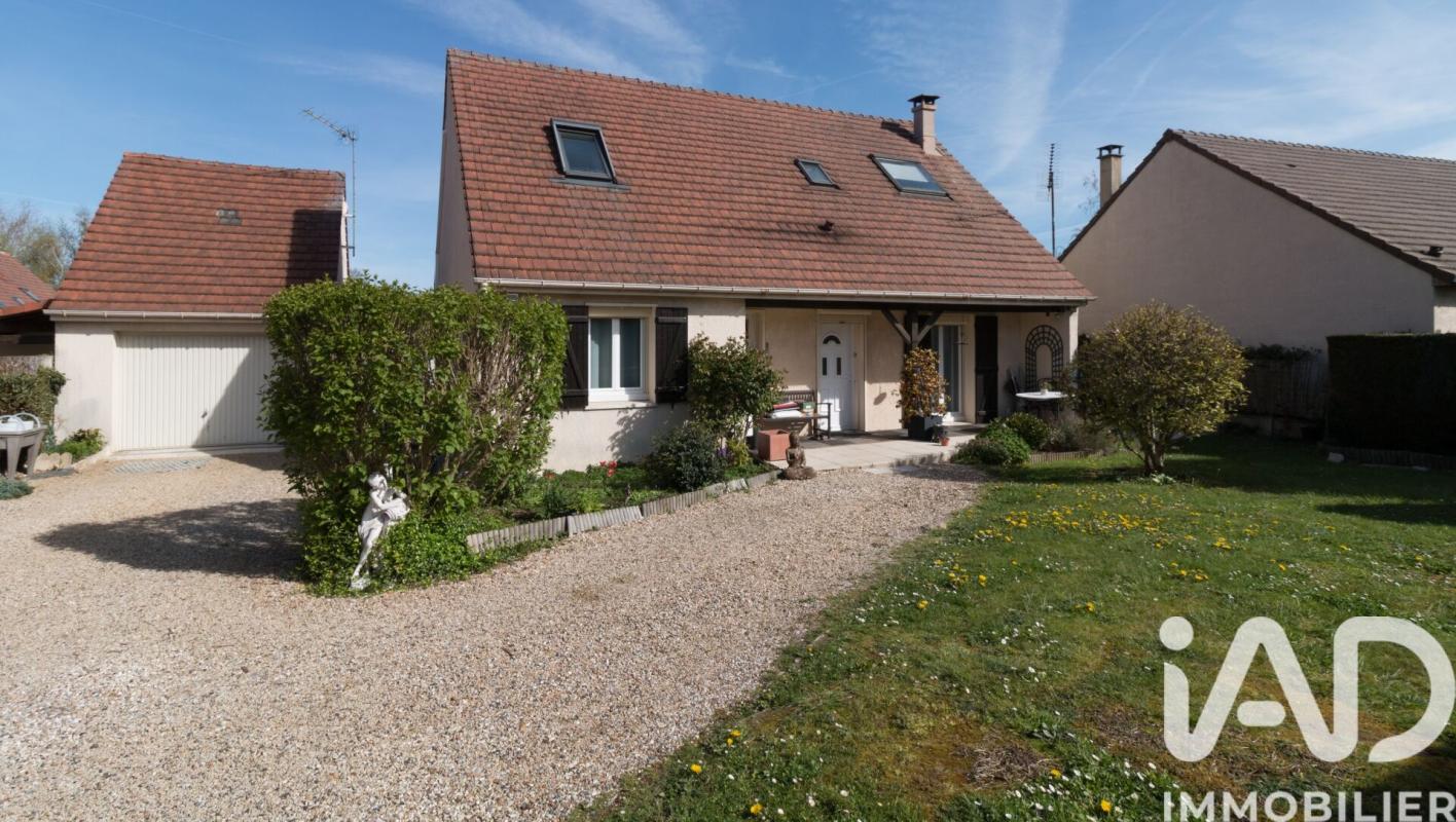 Maison 6 Pièce(s) Moussy-le-Neuf