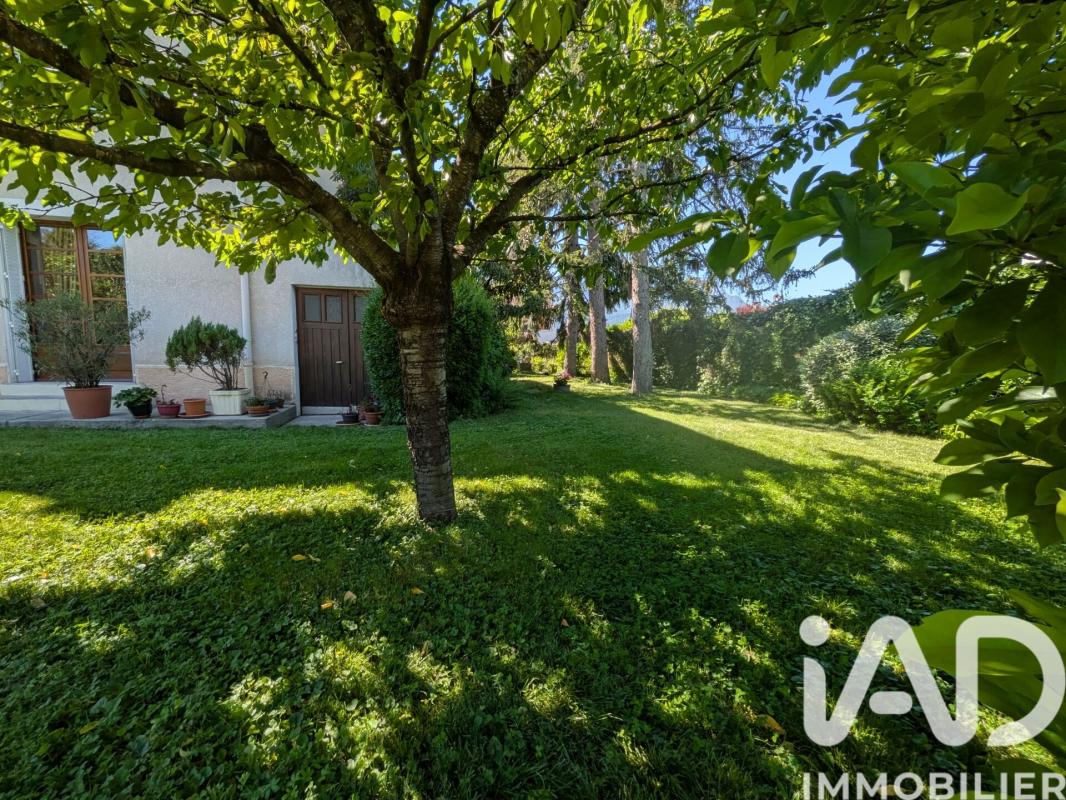 Maison 8 Pièce(s) Vif - Photo 16