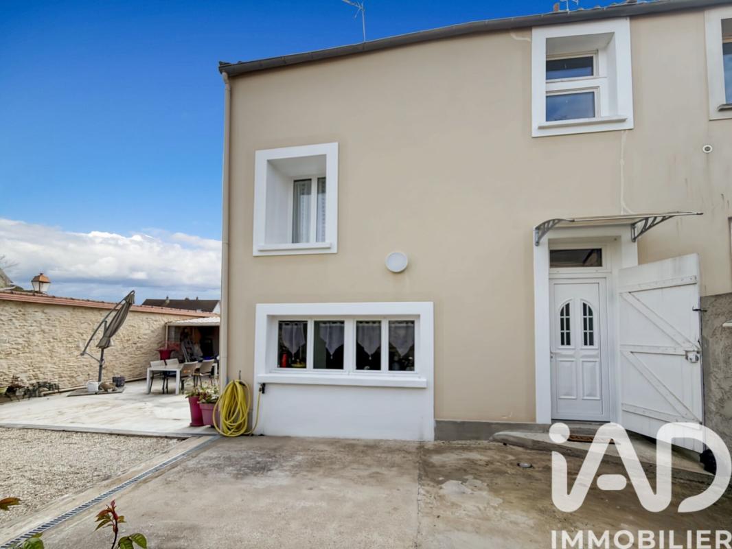 Maison 4 Pièce(s) Champeaux