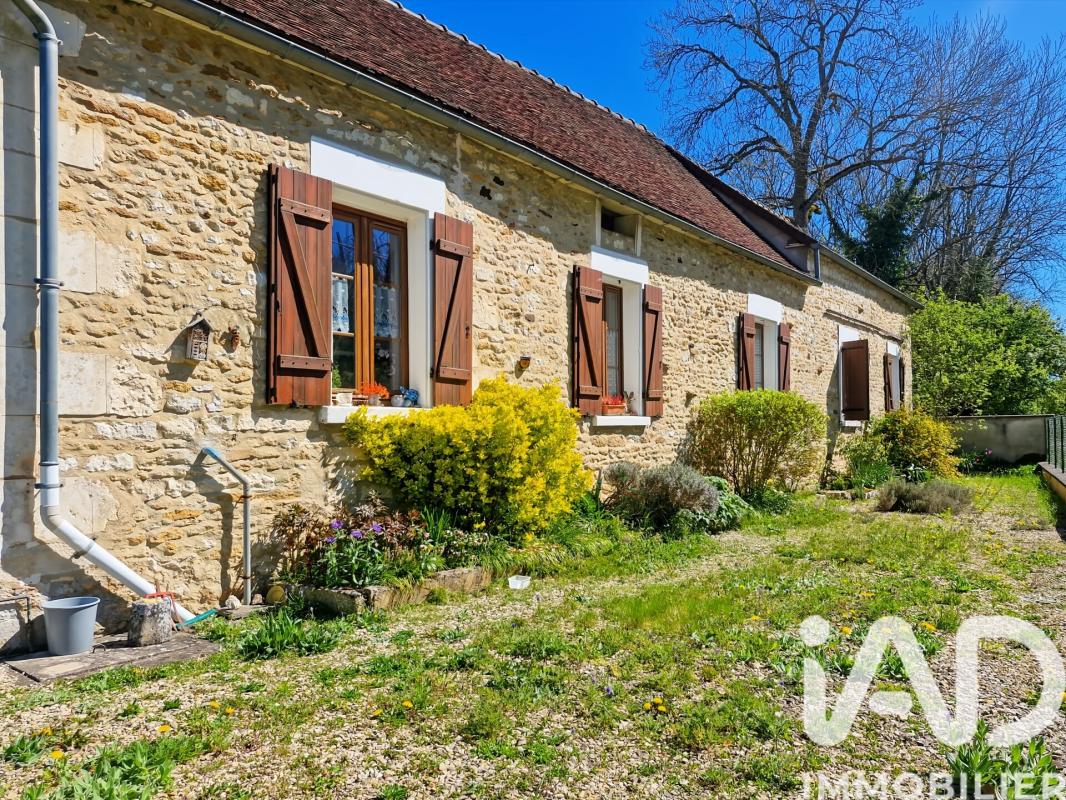 Maison longère 4 Pièce(s) Tronchoy