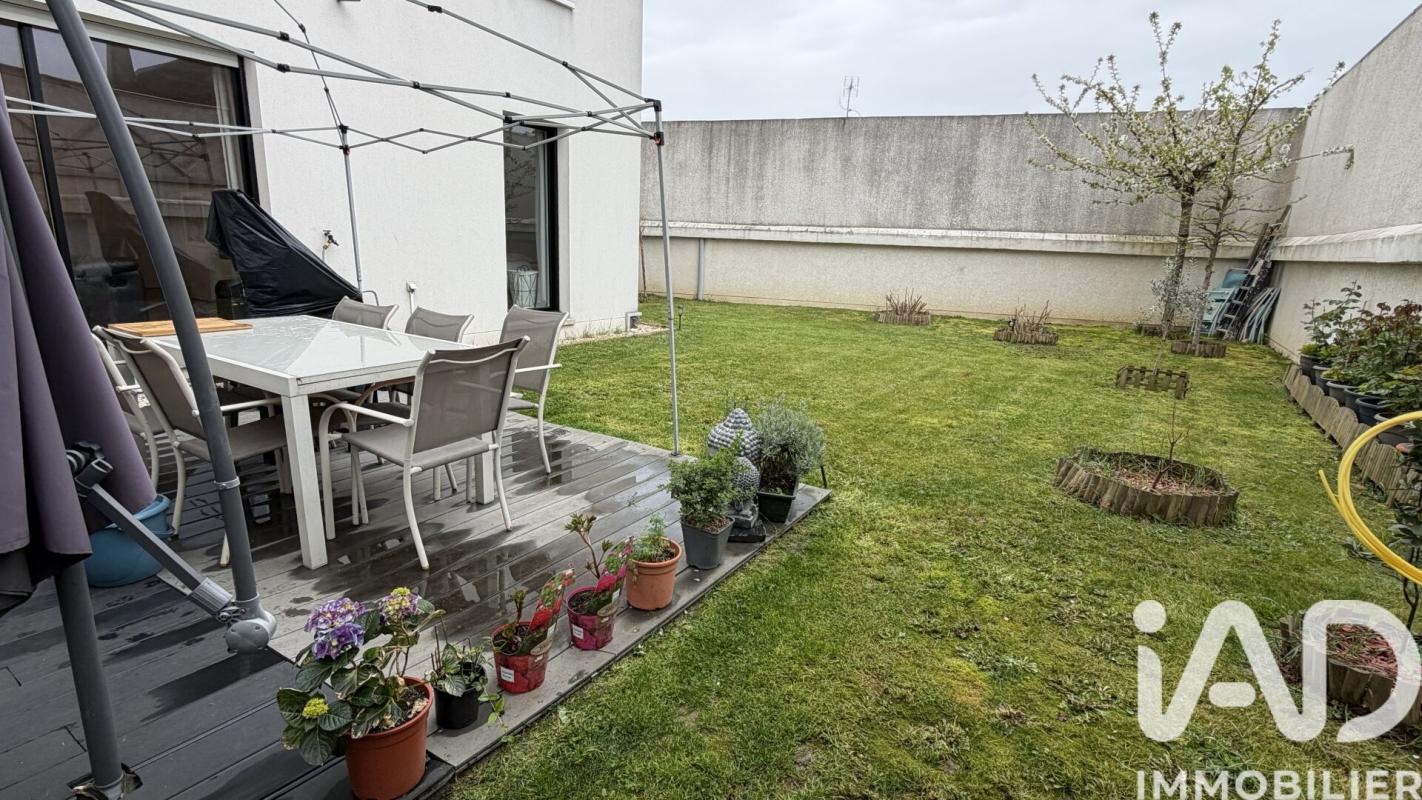 Appartement 3 Pièce(s) Chennevières-sur-Marne