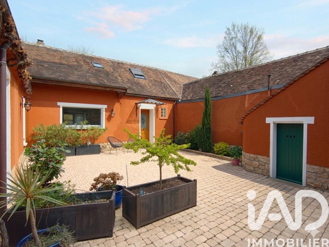 Maison 7 Pièce(s) Champigny