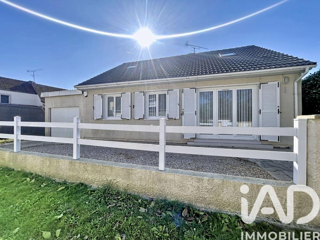 Maison 6 Pièce(s) Favières